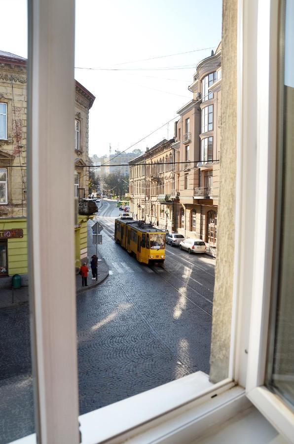 Panska Poduszka Hotel Lviv Exterior foto